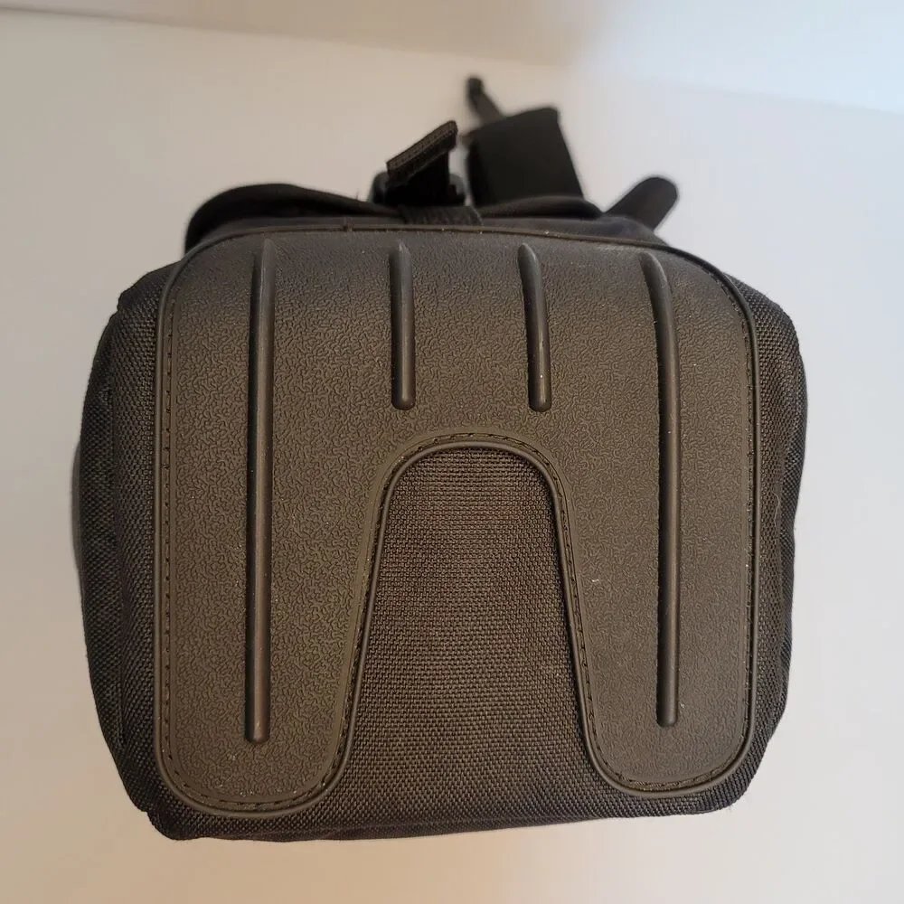 Lowepro Adventura SH 120 II Shoulder Bag for DSLR Camera Removable Strap